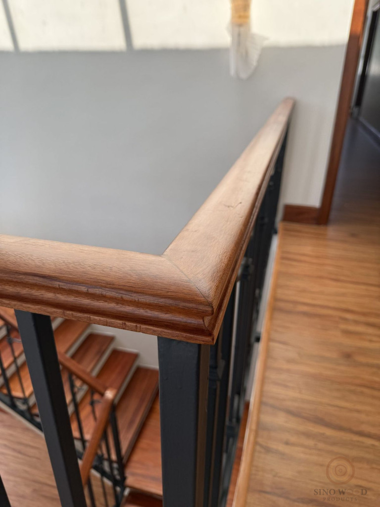 Mahogany Handrail on Iron Balusters